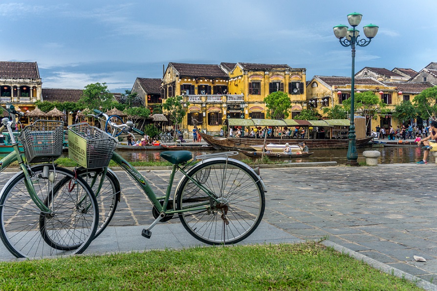 Peddle around Old Town Hoi An