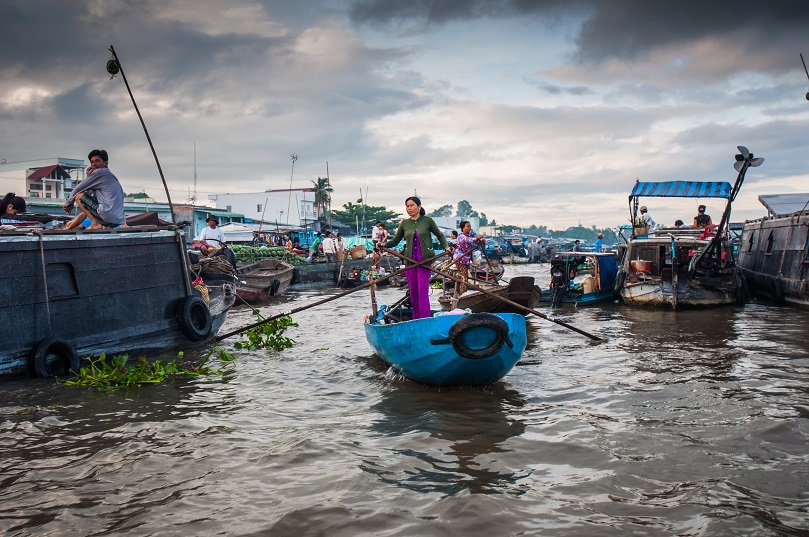 Cai Rang Floating Market, 6km from Can Tho city, Mekong Delta