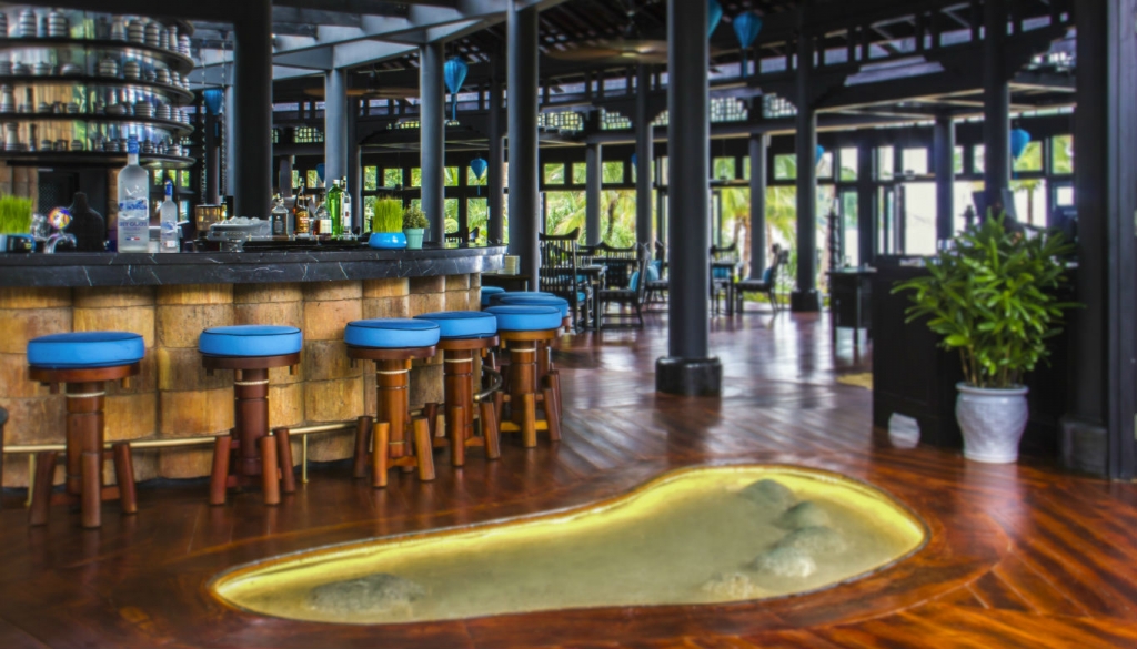 Barefoot Restaurant - Intercontinental Hotel Da Nang