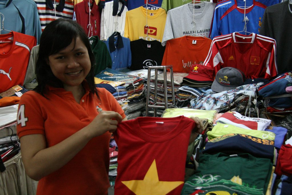 Shopping at Ben Thanh Market, Ho Chi Minh city