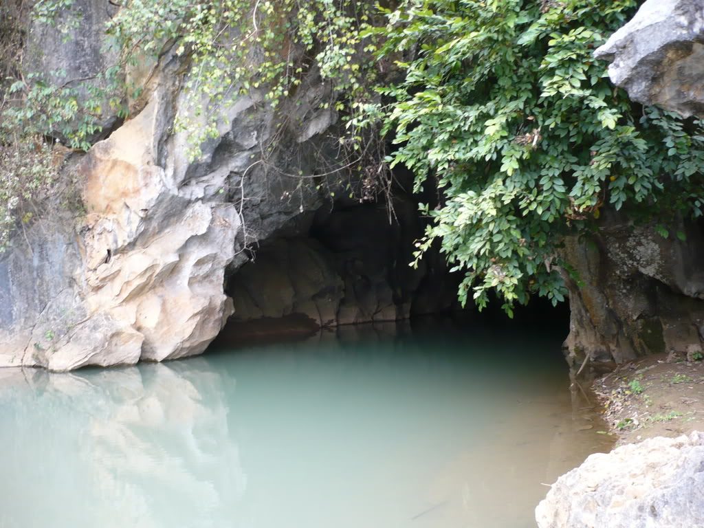 Tham Tet Toong Cave in Son La